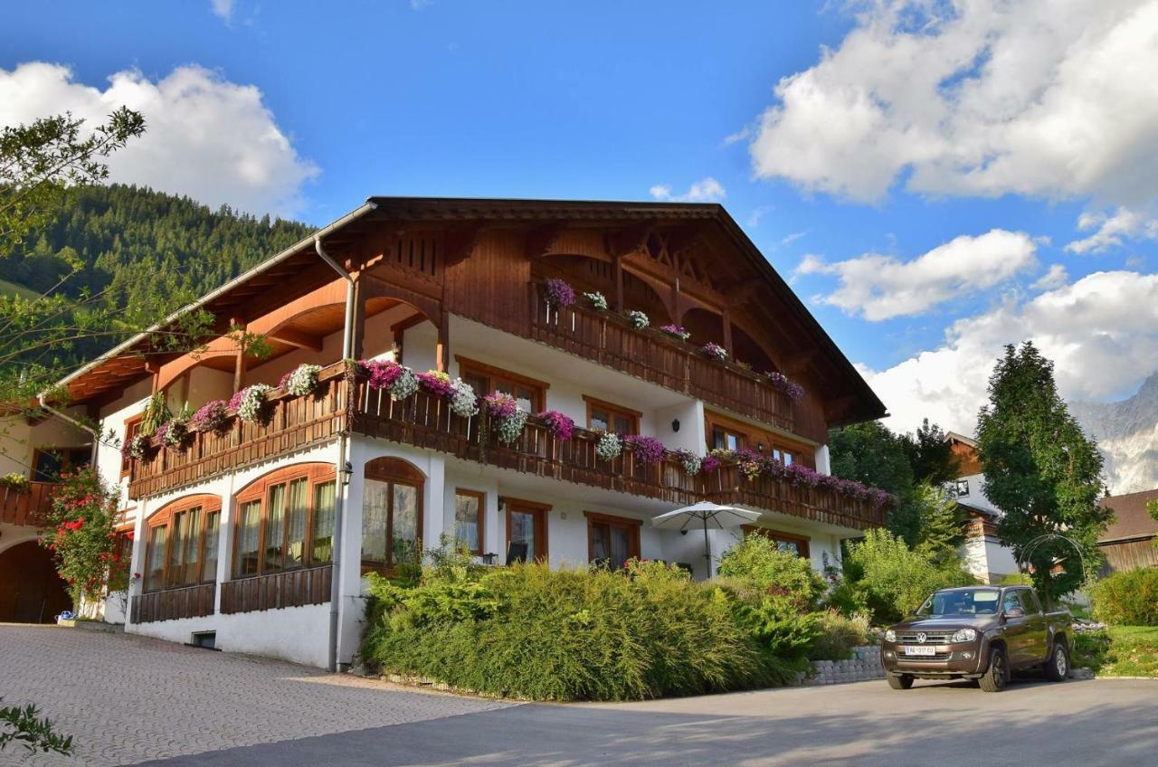 Haus Goldeck Apartment Lermoos Exterior photo